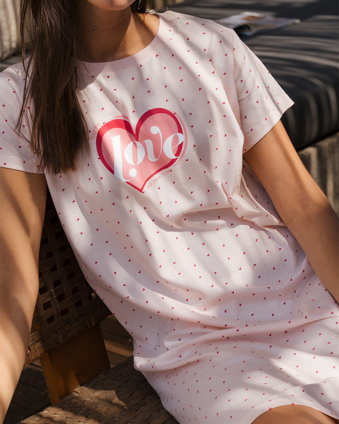 Chemise de nuit à manches mi-longues Love pour femmes