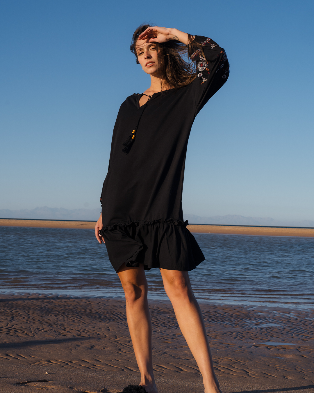 Robe Broderie Robe femme avec manches brodées