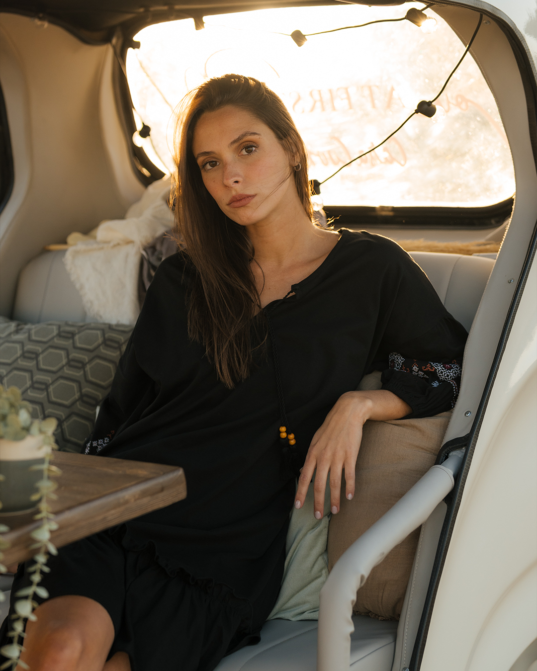 Robe Broderie Robe femme avec manches brodées