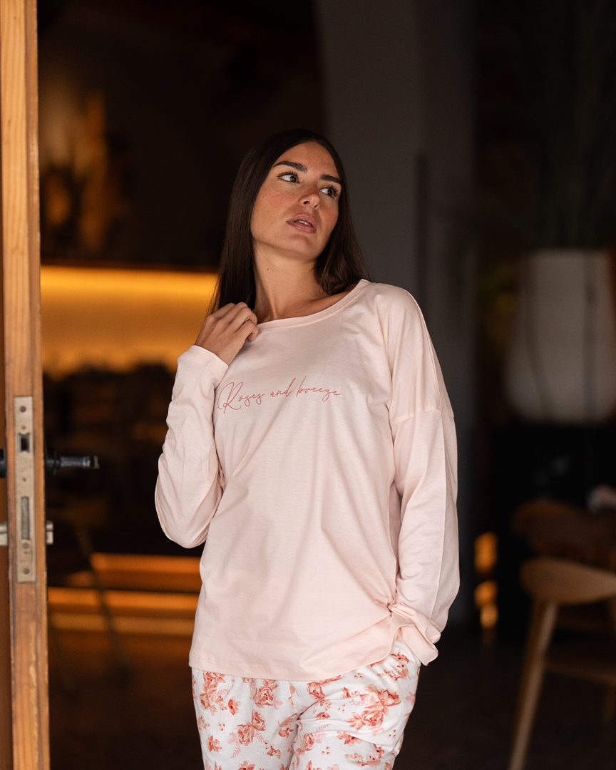 Roses et brise Pyjama à épaules dénudées pour femmes