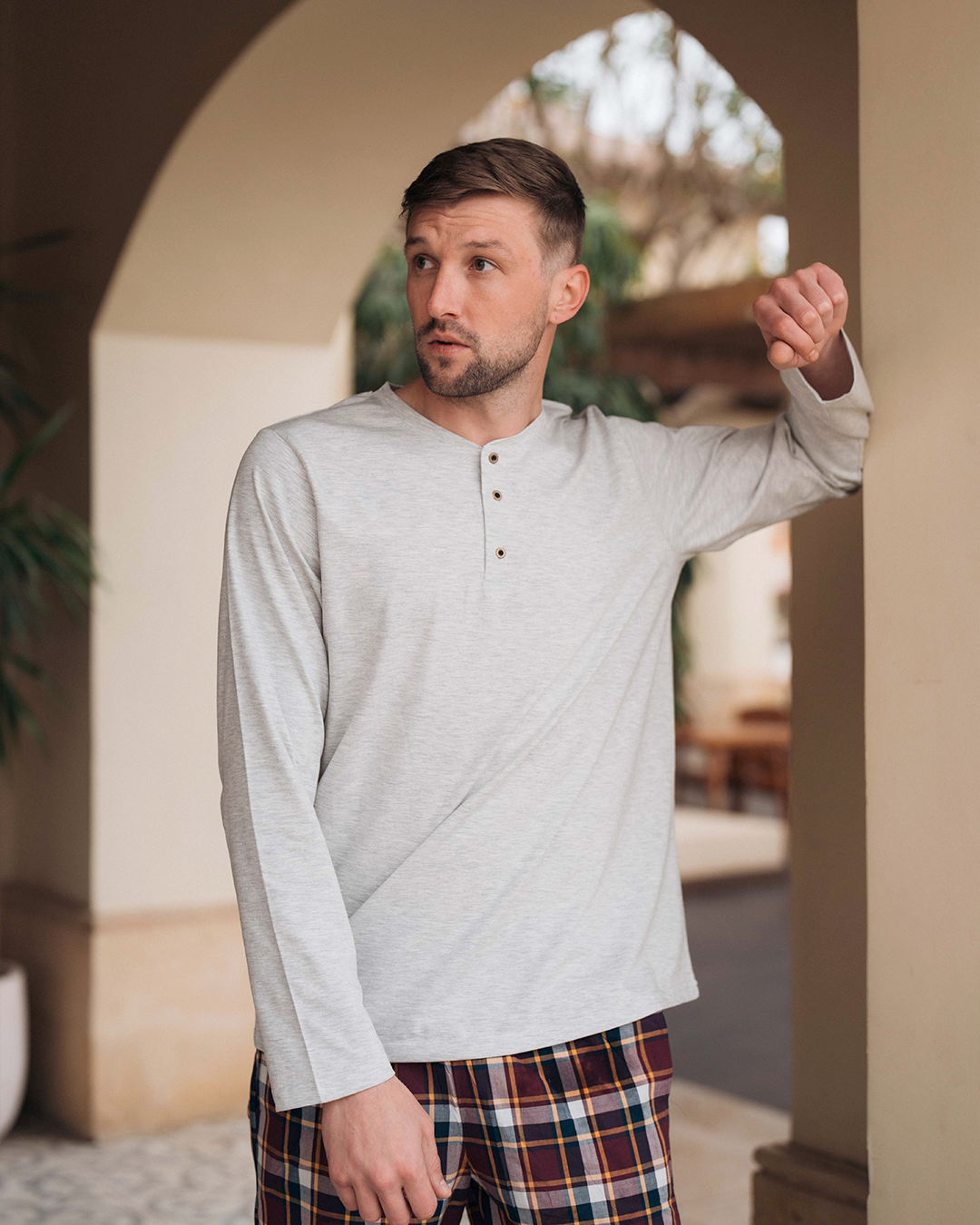 Pyjama homme à carreaux avec boutons