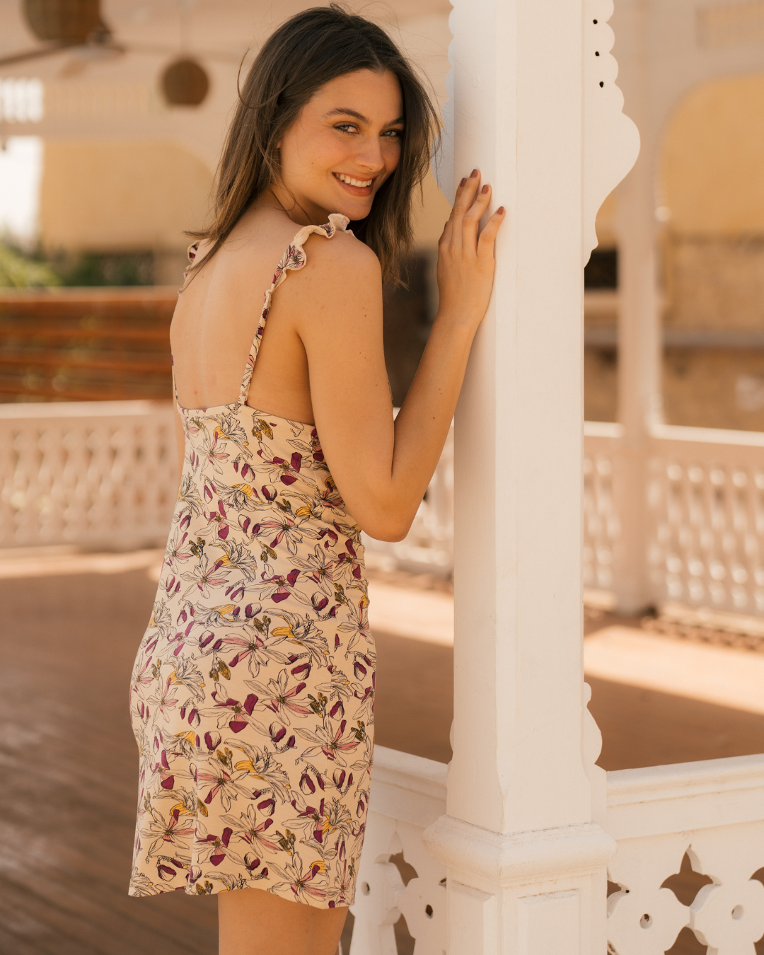 Ruffel Nightshirt Chemise de nuit à manches courtes imprimée en viscose pour femme