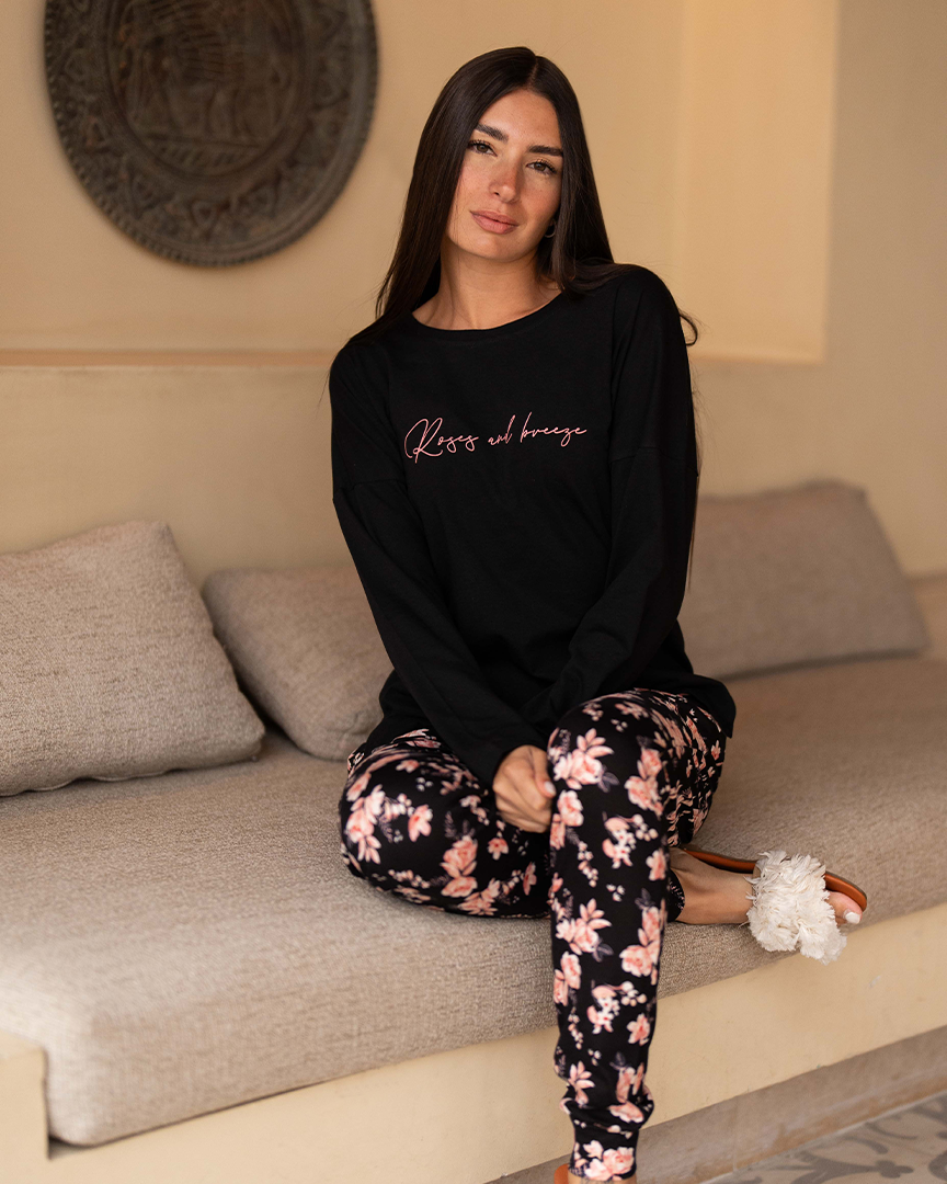 Roses et brise Pyjama à épaules dénudées pour femmes